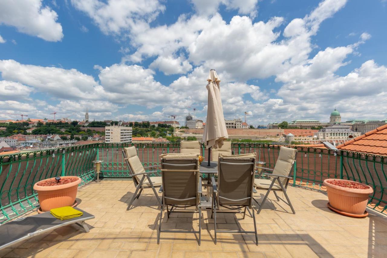 Penthouse With Free Parking And Free Bikes, Wellness 8 Min Walk Apartment Budapest Ngoại thất bức ảnh